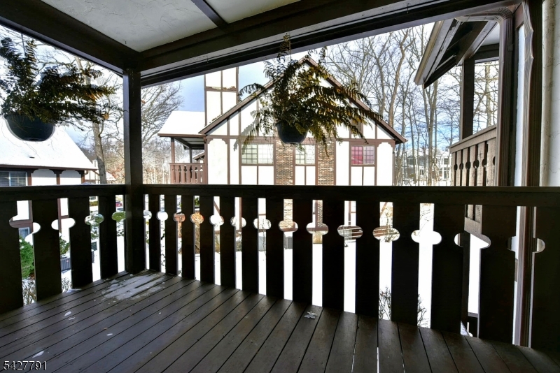 Ridge Gardens - Residential