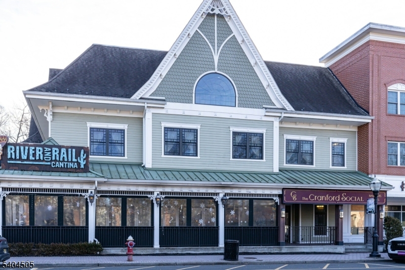 KAHLCREST CONDOMINUMS - Residential