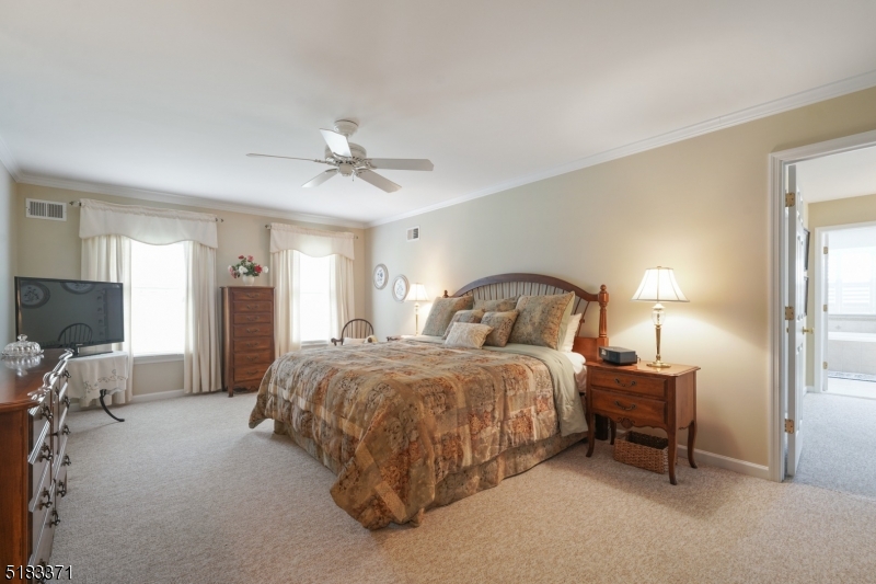 Kings Crossing - Residential