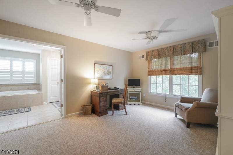 Kings Crossing - Residential