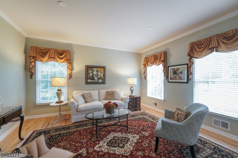 Kings Crossing - Residential