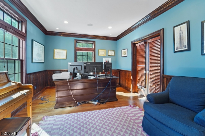 Rolling Hill - Residential