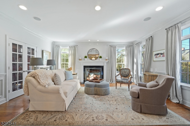 Rolling Hill - Residential