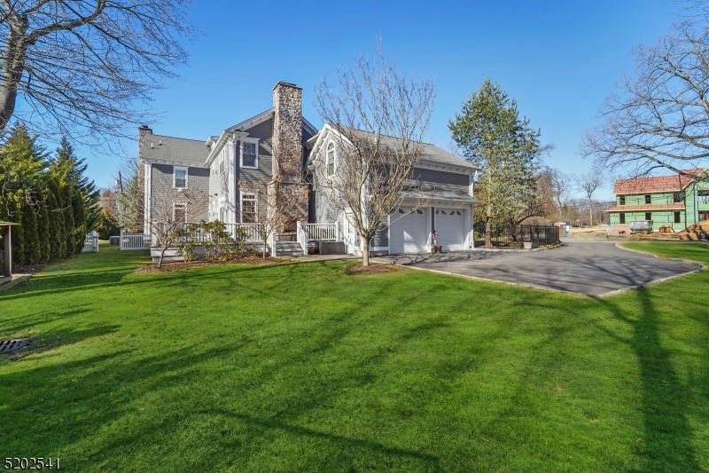 Rolling Hill - Residential