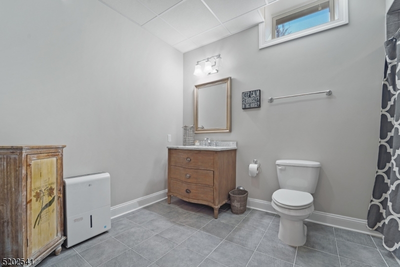 Rolling Hill - Residential