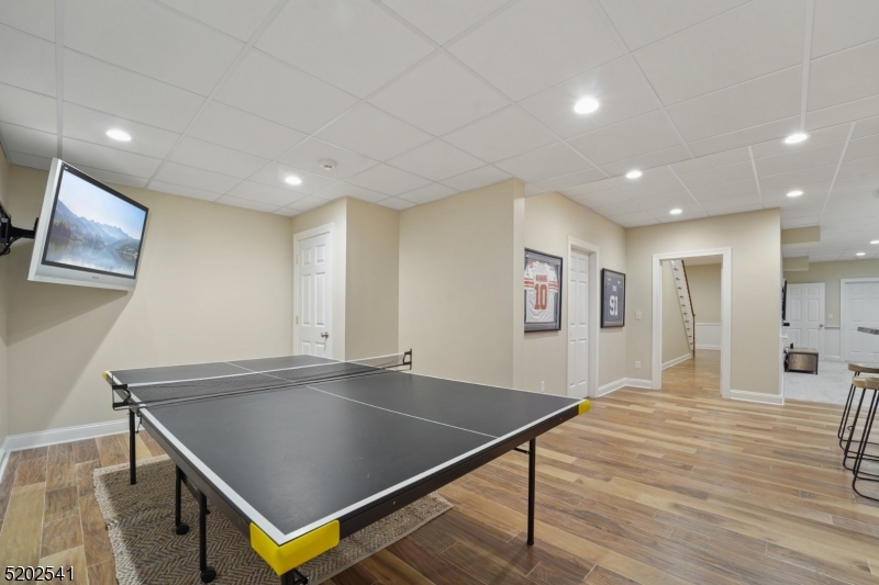 Rolling Hill - Residential