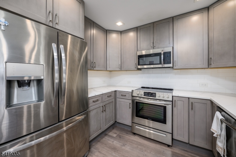 Skyview at Carriage City - Residential