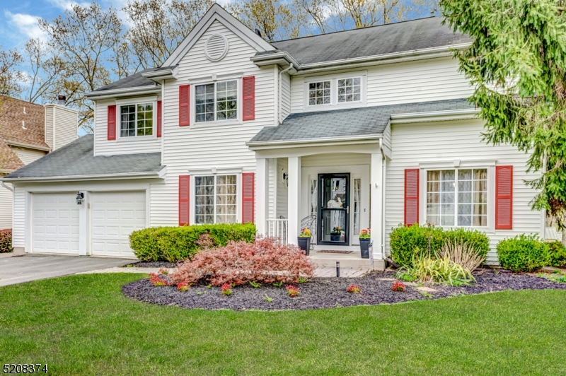 WATER'S EDGE - Residential