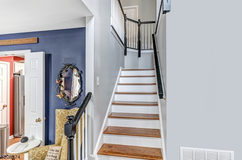 WATER'S EDGE - Residential