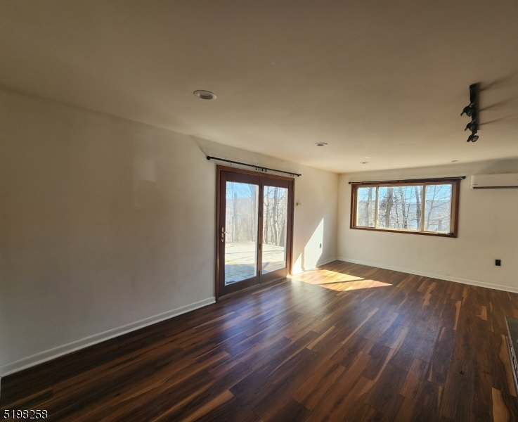 Lake Mohawk - Residential Lease