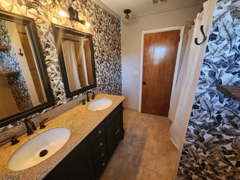 Lake Mohawk - Residential Lease