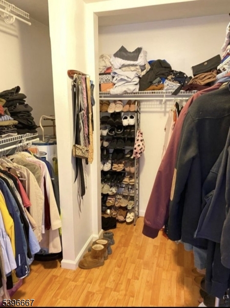 MountainViewManor - Residential Lease