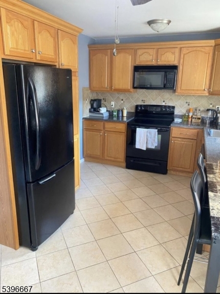 MountainViewManor - Residential Lease