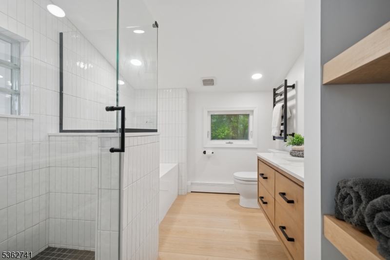 Upper Greenwood Lake - Residential