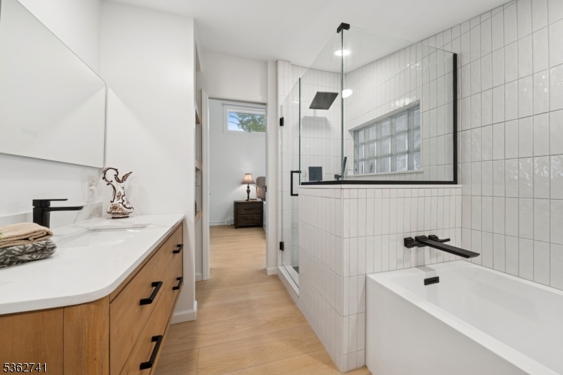 Upper Greenwood Lake - Residential