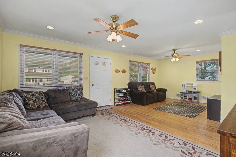 Bradley Gardens - Residential