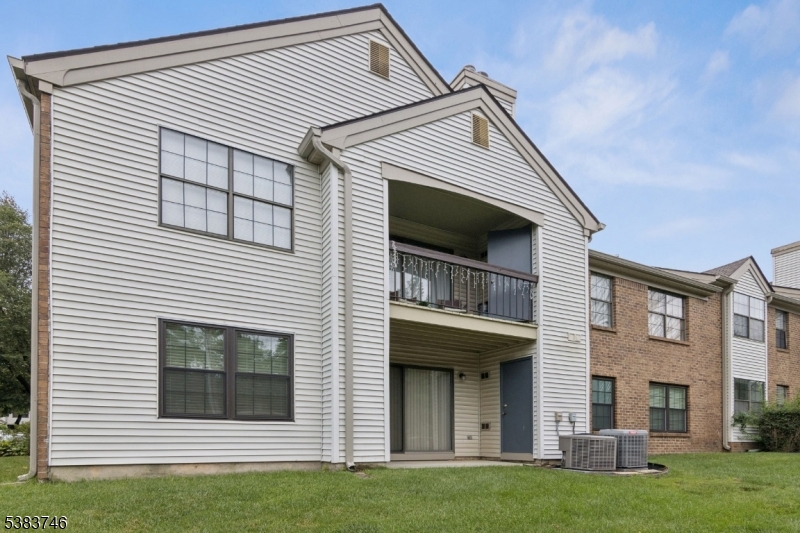 Harbour Club - Residential