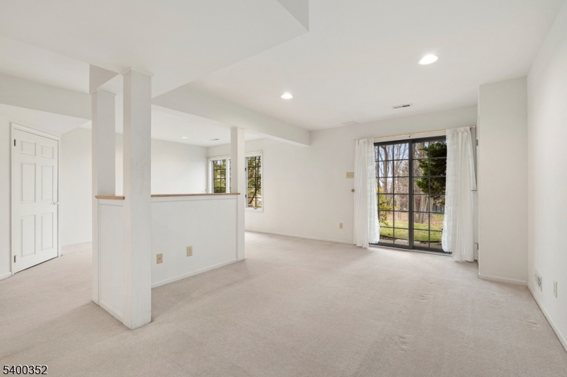 Woodcrest - Residential