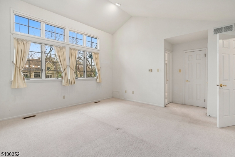 Woodcrest - Residential