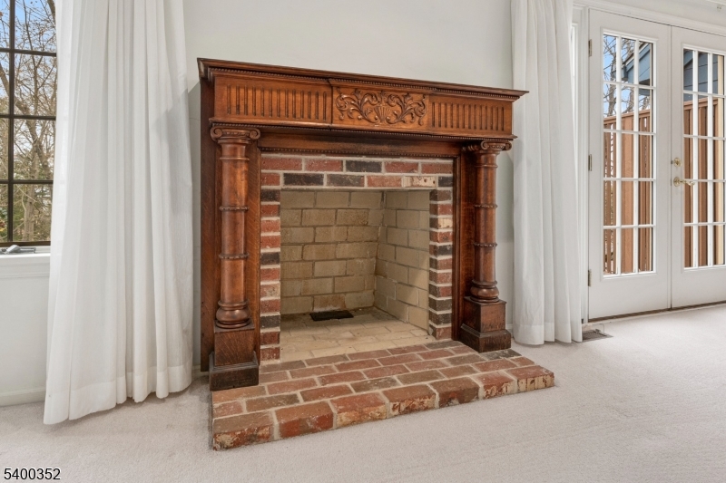 Woodcrest - Residential