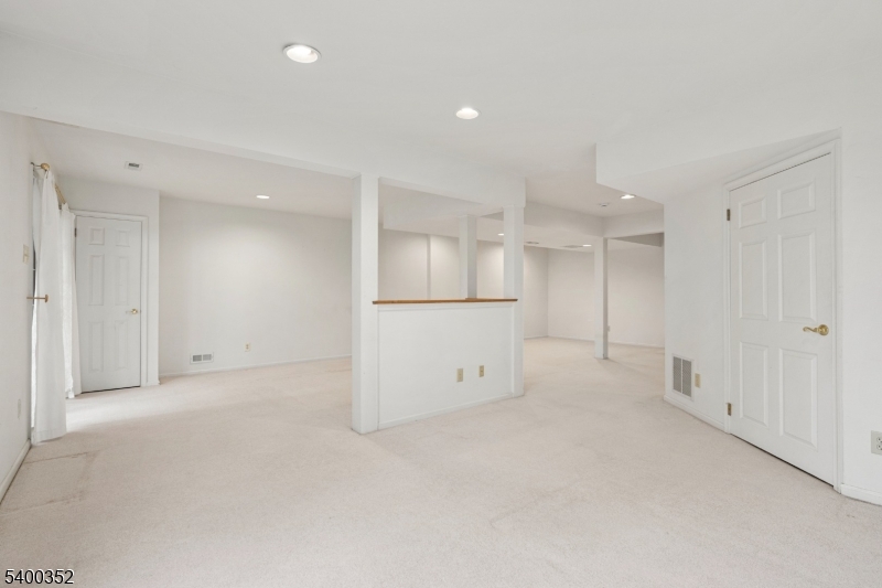 Woodcrest - Residential