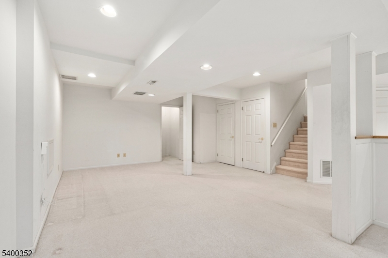 Woodcrest - Residential