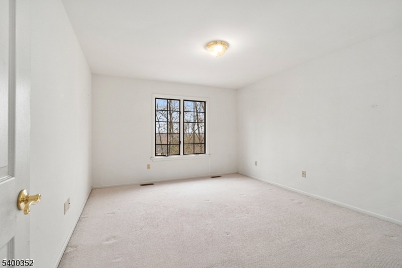 Woodcrest - Residential