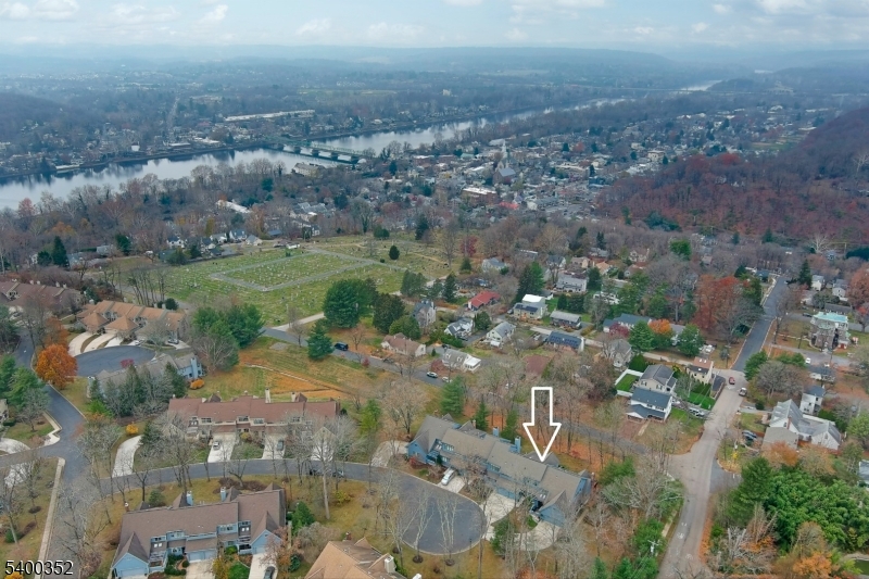 Woodcrest - Residential