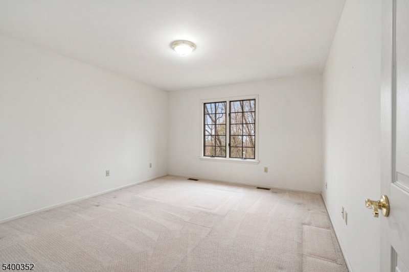 Woodcrest - Residential