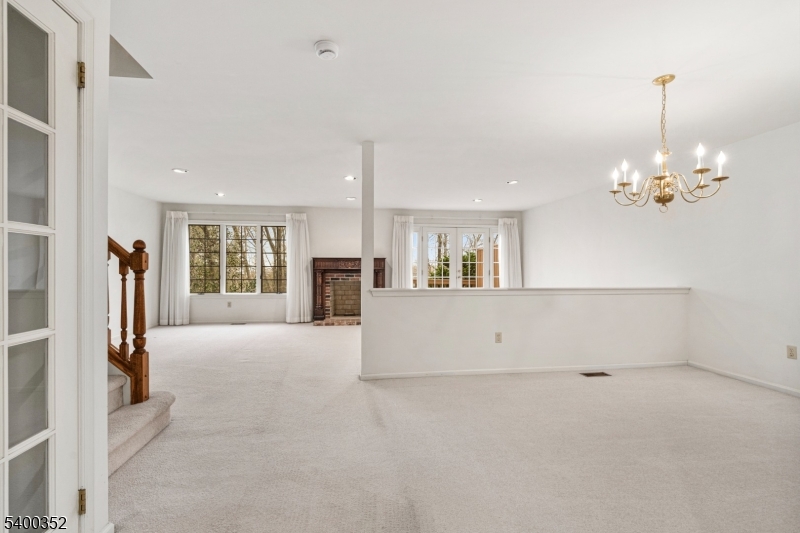 Woodcrest - Residential