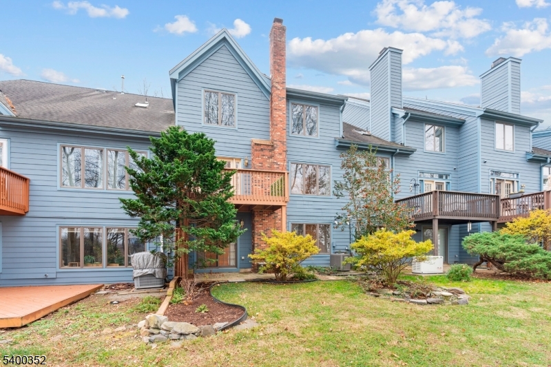 Woodcrest - Residential