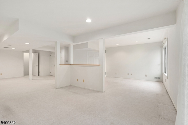 Woodcrest - Residential