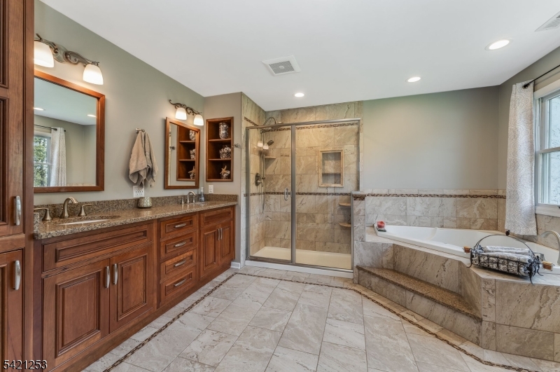 Colnmel Meadows - Residential