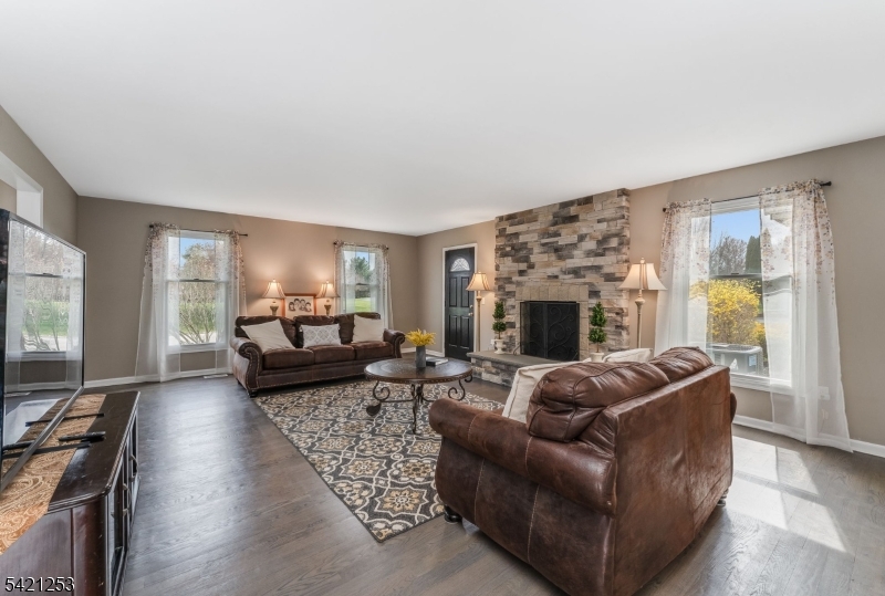 Colnmel Meadows - Residential