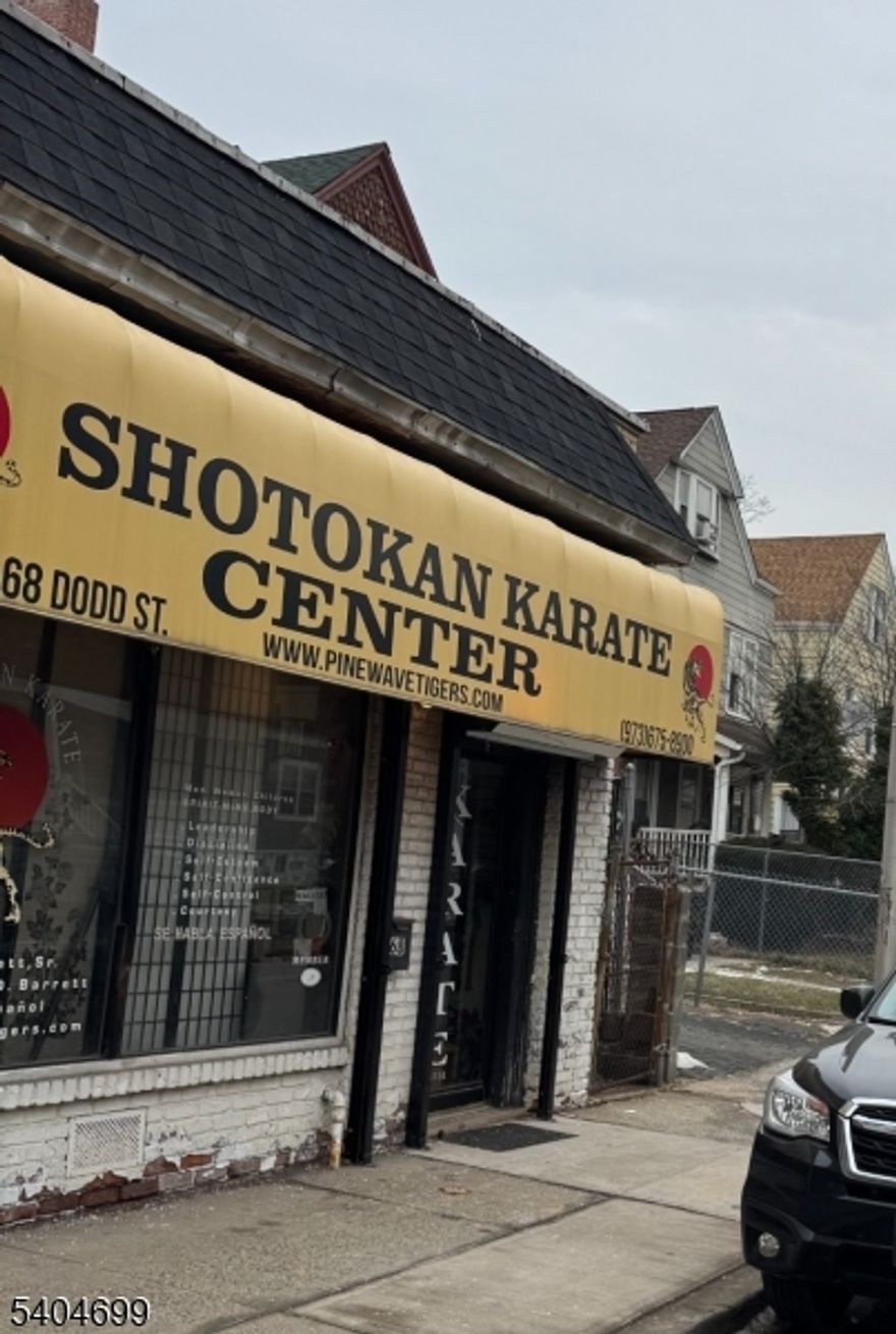 Calling all investors. Great location in East Orange, ready to sell. Make it your own or build. Close to Garden State Parkway.