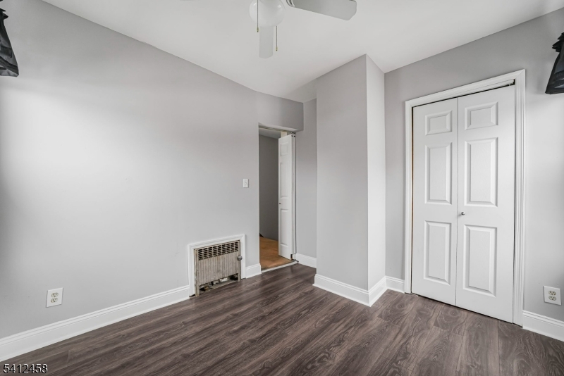 Spring Garden - Residential