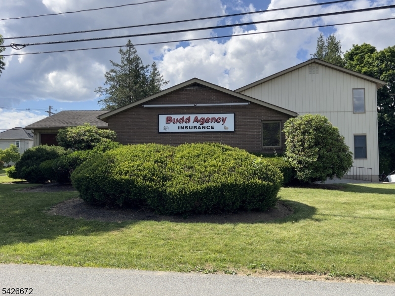 Photo 1 of 12 — 600 Avenue A, Lopatcong Twp., NJ 08865