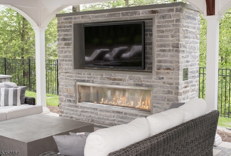 NORTHSIDE - Residential