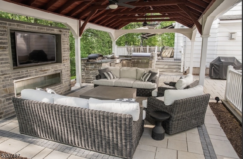 NORTHSIDE - Residential