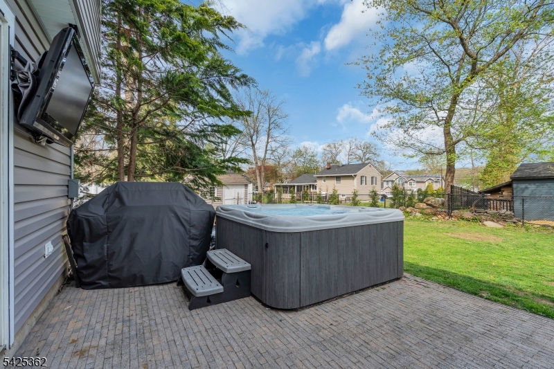 Packanack Lake - Residential