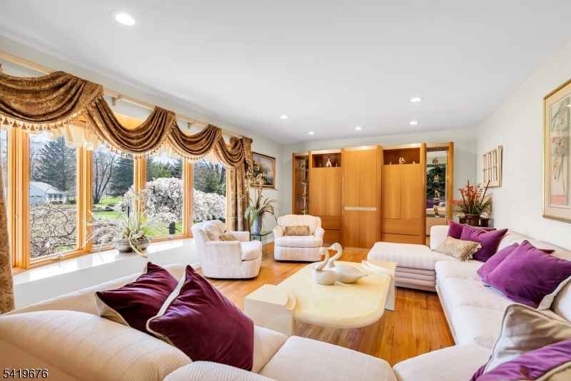 Skyline Ridge - Residential