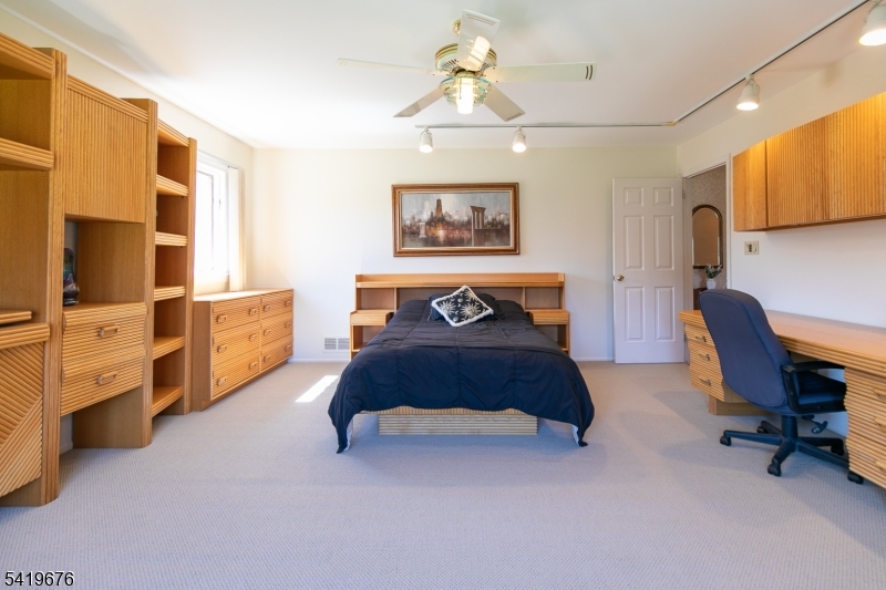 Skyline Ridge - Residential