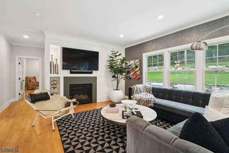 Riker Hill - Residential