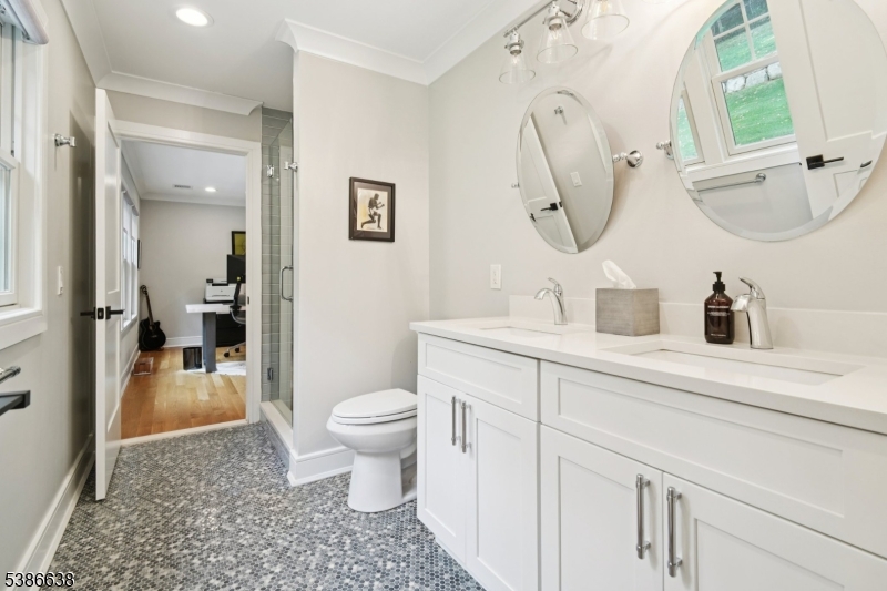 Riker Hill - Residential