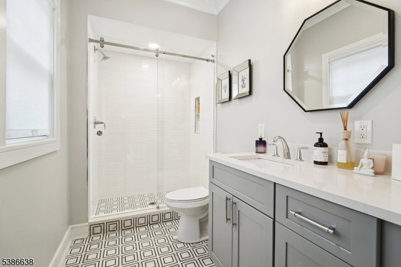 Riker Hill - Residential