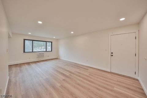 MLS: 3963749