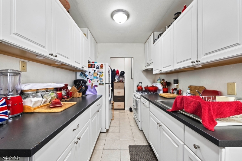 448 J River Road C4810 J