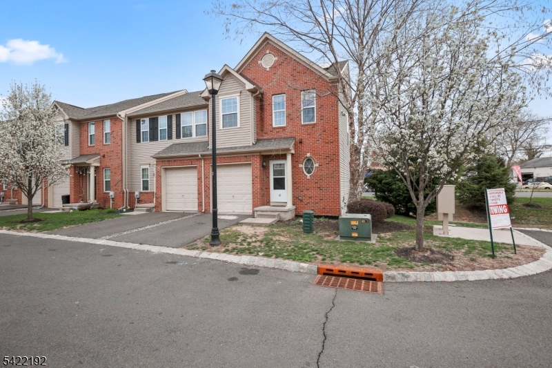 Hamilton Chase - Residential