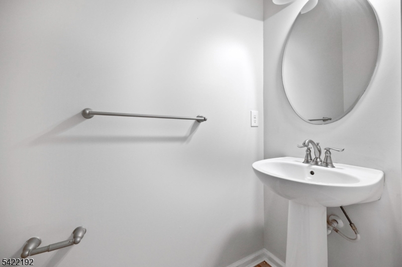 Hamilton Chase - Residential