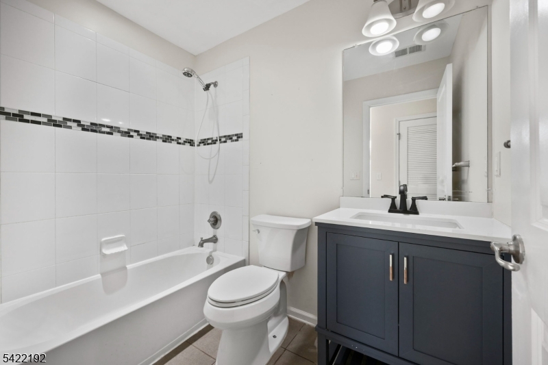 Hamilton Chase - Residential